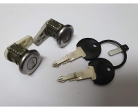 Dve�n� vlo�ky z�mk� L+P Renault +2ks kl��e NE72.
